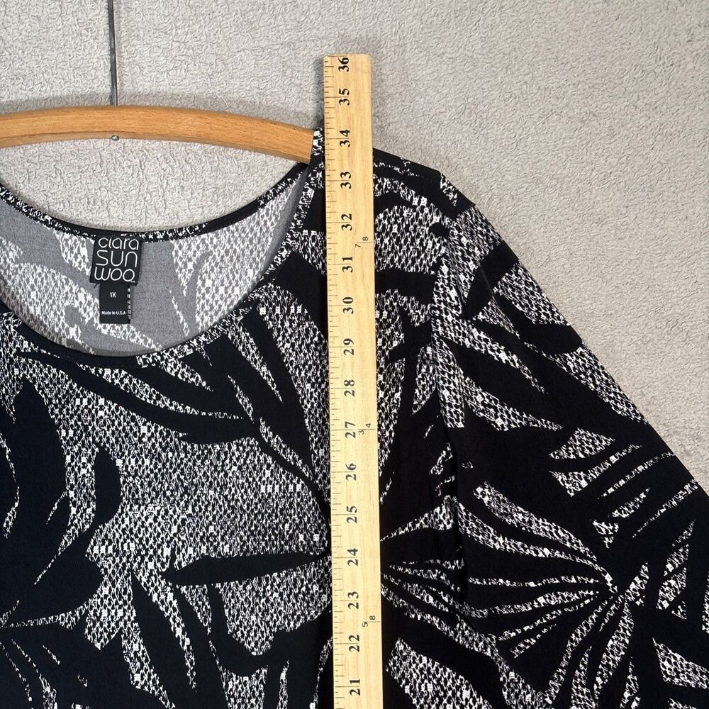 Clara Sun Woo Black & White Floral Asymmetric Tunic - Picture 6 of 15